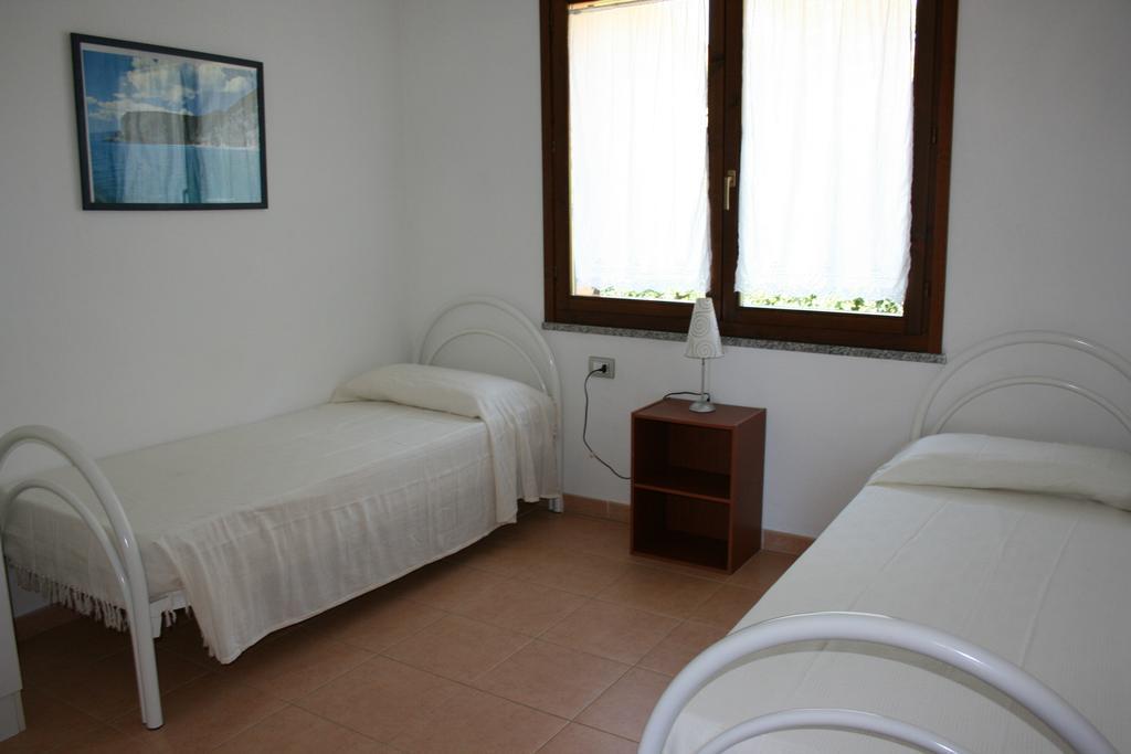Casa Vacanze Stella Marina Monte Nai Pokoj fotografie